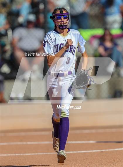 Thumbnail 3 in Mountain View vs. Holy Family (CHSAA 4A Final) photogallery.