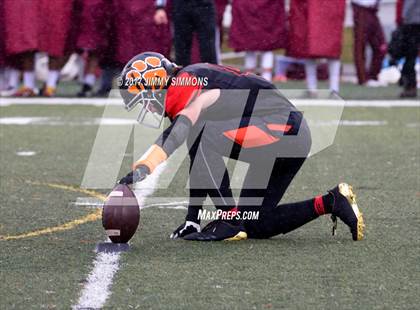 Thumbnail 1 in Edwardsville vs. Loyola Academy (IHSA 8A Semifinal) photogallery.