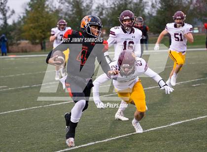 Thumbnail 2 in Edwardsville vs. Loyola Academy (IHSA 8A Semifinal) photogallery.
