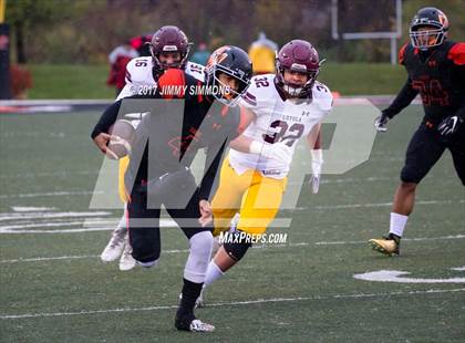 Thumbnail 1 in Edwardsville vs. Loyola Academy (IHSA 8A Semifinal) photogallery.