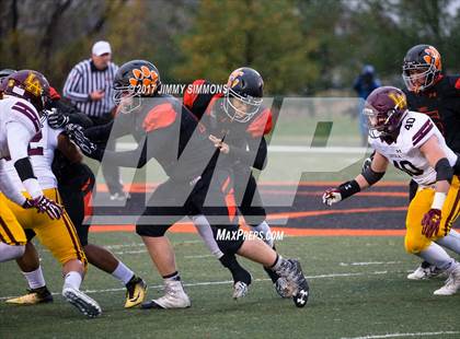 Thumbnail 1 in Edwardsville vs. Loyola Academy (IHSA 8A Semifinal) photogallery.