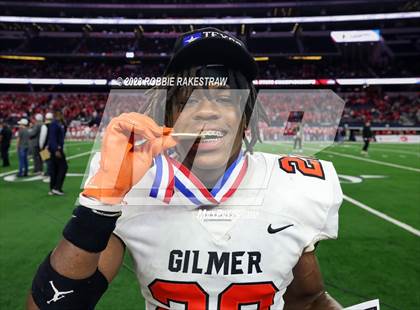 Thumbnail 1 in Gilmer vs. Bellville (UIL 4A D2 Football Final Medal Ceremony) photogallery.
