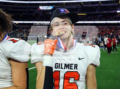Thumbnail 3 in Gilmer vs. Bellville (UIL 4A D2 Football Final Medal Ceremony) photogallery.