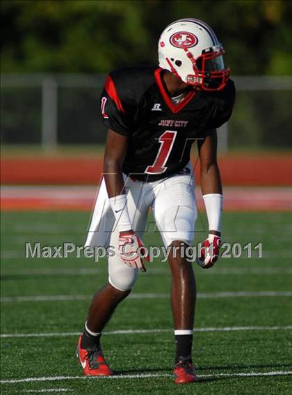 Thumbnail 1 in St. Rita vs. Jefferson City (City of Champions Classic) photogallery.