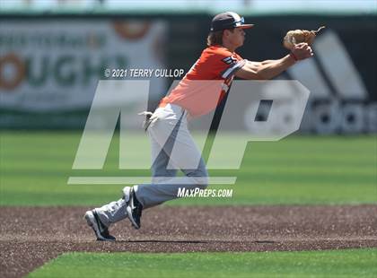 Thumbnail 2 in Skyridge vs. Pleasant Grove (UHSAA 6A Championships) photogallery.