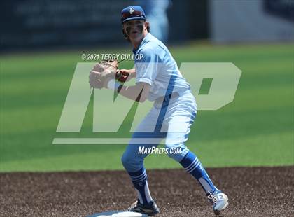 Thumbnail 2 in Skyridge vs. Pleasant Grove (UHSAA 6A Championships) photogallery.