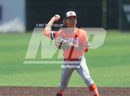 Thumbnail 3 in Skyridge vs. Pleasant Grove (UHSAA 6A Championships) photogallery.