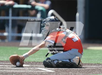Thumbnail 1 in Skyridge vs. Pleasant Grove (UHSAA 6A Championships) photogallery.