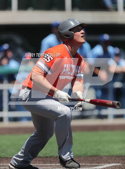 Thumbnail 1 in Skyridge vs. Pleasant Grove (UHSAA 6A Championships) photogallery.