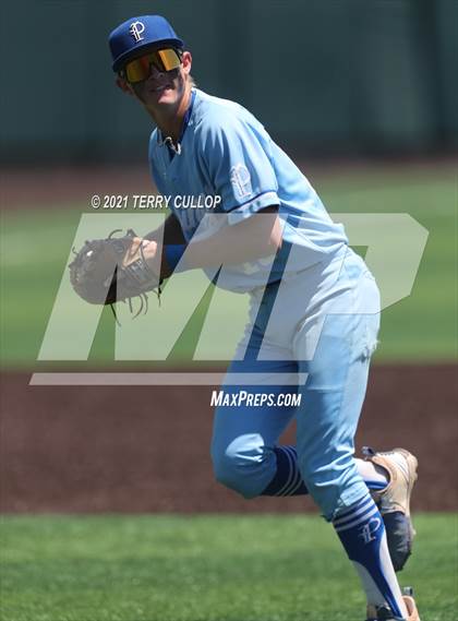 Thumbnail 2 in Skyridge vs. Pleasant Grove (UHSAA 6A Championships) photogallery.