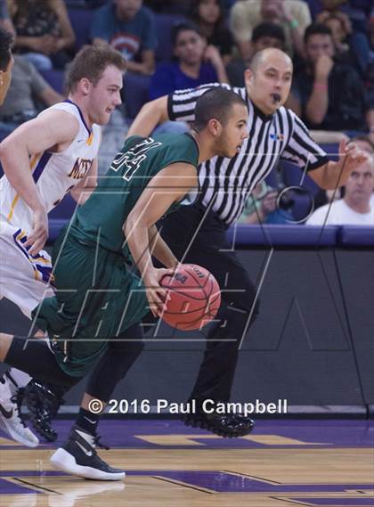 Thumbnail 2 in Basha vs Mesa (AIA D1 Semifinal) photogallery.