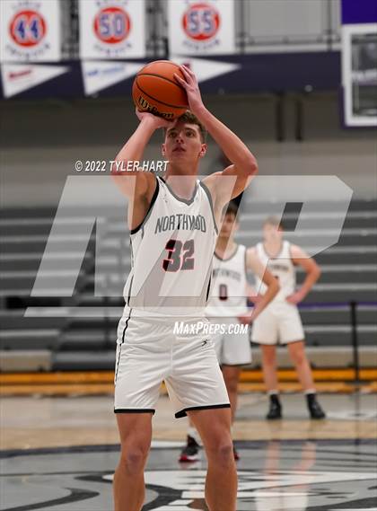 Thumbnail 2 in NorthWood vs. Beech Grove (Sneakers for Santa Shootout) photogallery.
