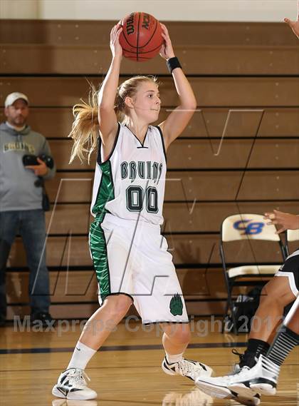 Thumbnail 3 in Sheldon vs. Ponderosa (Christian Brothers Holiday Classic) photogallery.