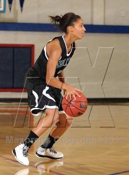 Thumbnail 3 in Sheldon vs. Ponderosa (Christian Brothers Holiday Classic) photogallery.