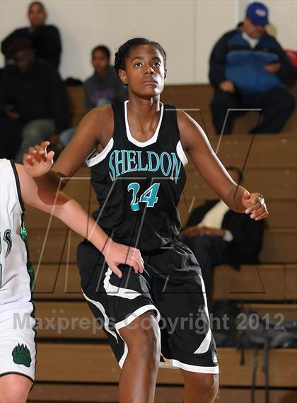 Thumbnail 3 in Sheldon vs. Ponderosa (Christian Brothers Holiday Classic) photogallery.