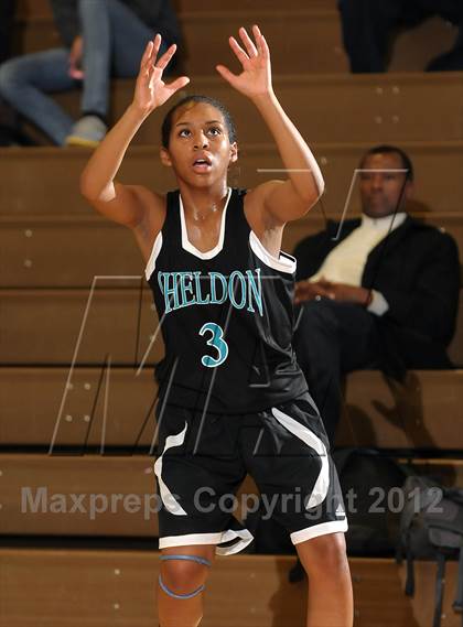 Thumbnail 1 in Sheldon vs. Ponderosa (Christian Brothers Holiday Classic) photogallery.