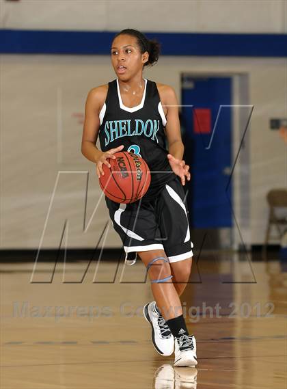 Thumbnail 1 in Sheldon vs. Ponderosa (Christian Brothers Holiday Classic) photogallery.