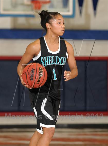 Thumbnail 3 in Sheldon vs. Ponderosa (Christian Brothers Holiday Classic) photogallery.