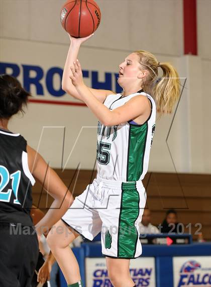 Thumbnail 3 in Sheldon vs. Ponderosa (Christian Brothers Holiday Classic) photogallery.