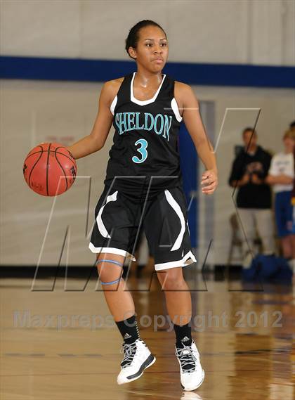 Thumbnail 2 in Sheldon vs. Ponderosa (Christian Brothers Holiday Classic) photogallery.