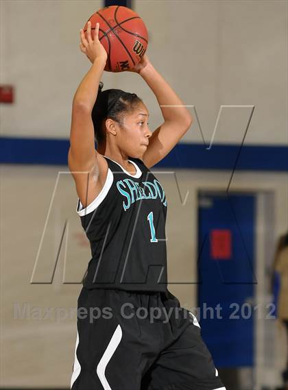 Thumbnail 3 in Sheldon vs. Ponderosa (Christian Brothers Holiday Classic) photogallery.