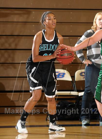 Thumbnail 3 in Sheldon vs. Ponderosa (Christian Brothers Holiday Classic) photogallery.