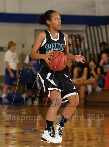Thumbnail 2 in Sheldon vs. Ponderosa (Christian Brothers Holiday Classic) photogallery.