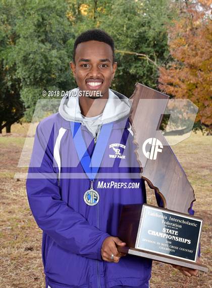 Thumbnail 1 in CIF State Cross Country Championships (Boys Awards) photogallery.