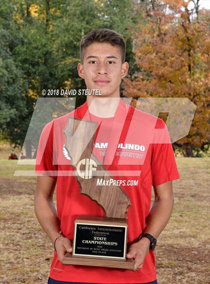 Thumbnail 1 in CIF State Cross Country Championships (Boys Awards) photogallery.