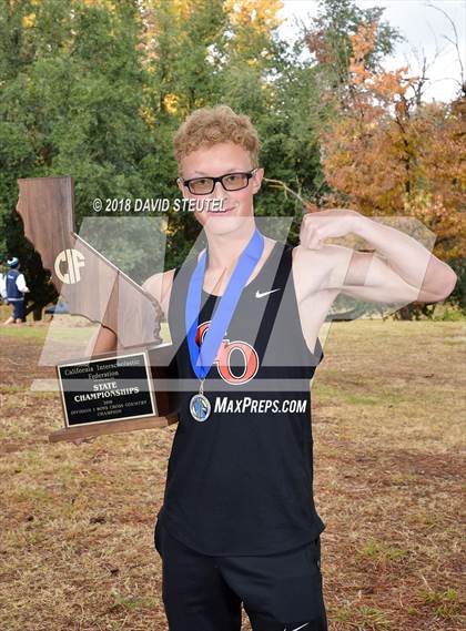 Thumbnail 3 in CIF State Cross Country Championships (Boys Awards) photogallery.