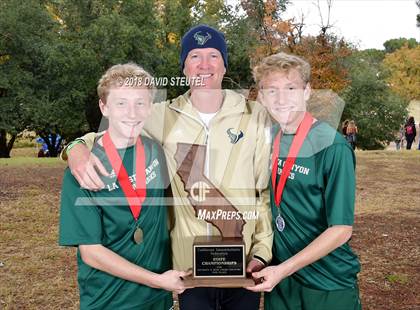 Thumbnail 1 in CIF State Cross Country Championships (Boys Awards) photogallery.
