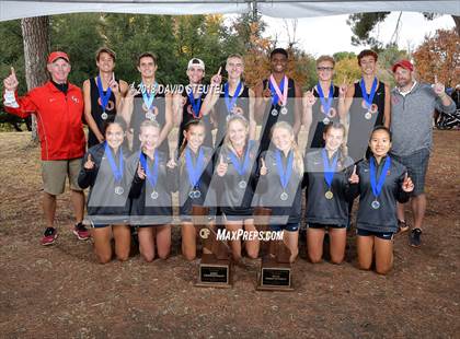 Thumbnail 1 in CIF State Cross Country Championships (Boys Awards) photogallery.