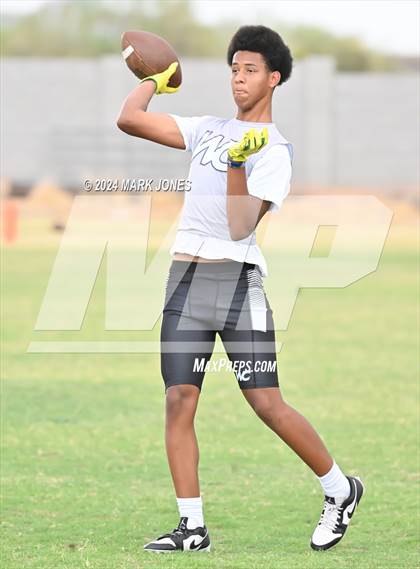 Thumbnail 3 in St. Mary's vs. Willow Canyon (Canyon View 7on7 Tournament) photogallery.