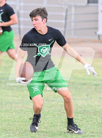 Thumbnail 2 in St. Mary's vs. Willow Canyon (Canyon View 7on7 Tournament) photogallery.