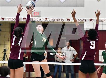 Thumbnail 1 in Ontario Christian vs. Paloma Valley (D5 Final) photogallery.