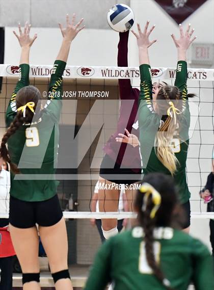 Thumbnail 1 in Ontario Christian vs. Paloma Valley (D5 Final) photogallery.