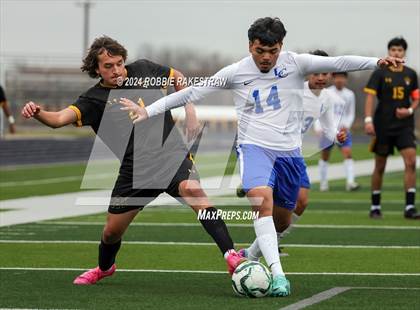 Thumbnail 1 in Lakeview Centennial vs. Crandall (Forney Kickoff Invitational) photogallery.