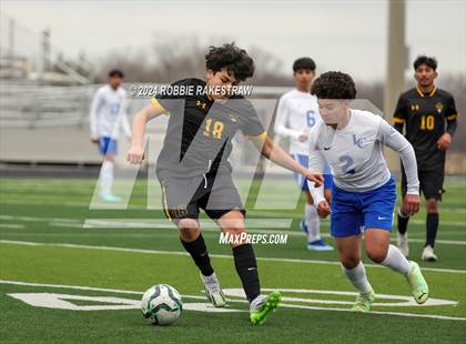 Thumbnail 3 in Lakeview Centennial vs. Crandall (Forney Kickoff Invitational) photogallery.