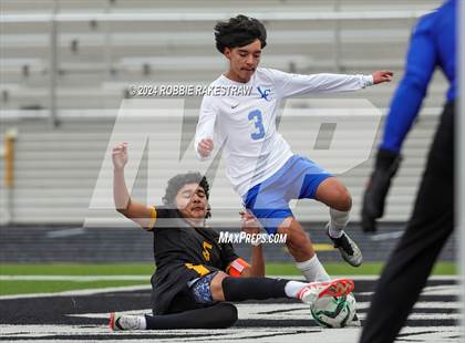 Thumbnail 1 in Lakeview Centennial vs. Crandall (Forney Kickoff Invitational) photogallery.