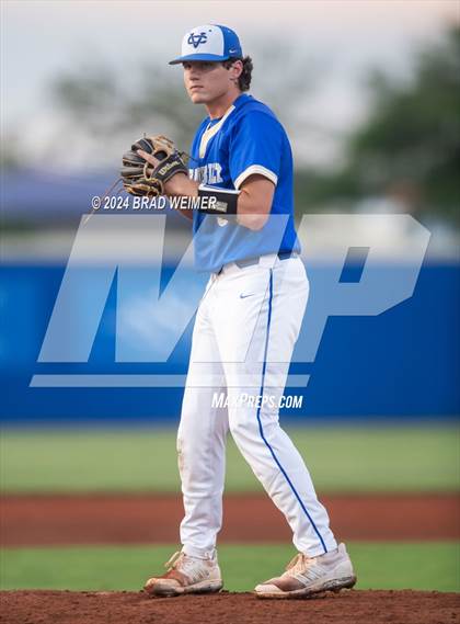 Thumbnail 2 in E.D. White vs Vandebilt (Division 2 Select quarterfinals game 2) photogallery.