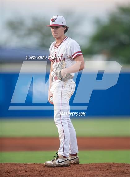 Thumbnail 2 in E.D. White vs Vandebilt (Division 2 Select quarterfinals game 2) photogallery.