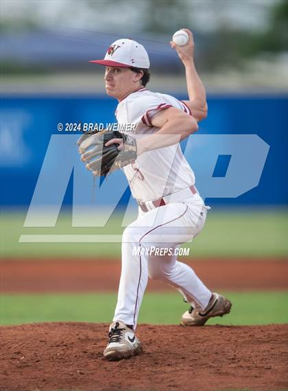 Thumbnail 1 in E.D. White vs Vandebilt (Division 2 Select quarterfinals game 2) photogallery.