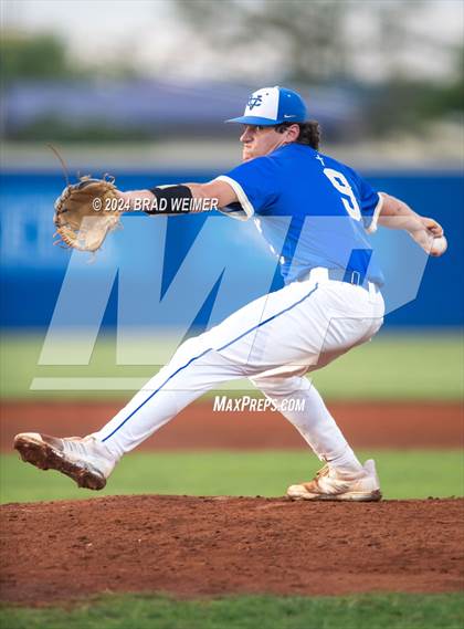 Thumbnail 3 in E.D. White vs Vandebilt (Division 2 Select quarterfinals game 2) photogallery.