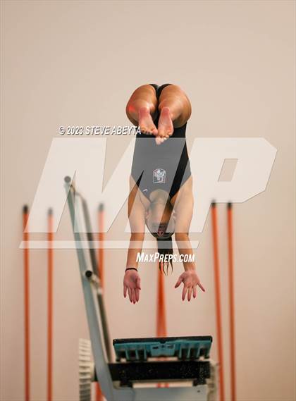 Thumbnail 1 in Chaparral @ Regis Jesuit photogallery.