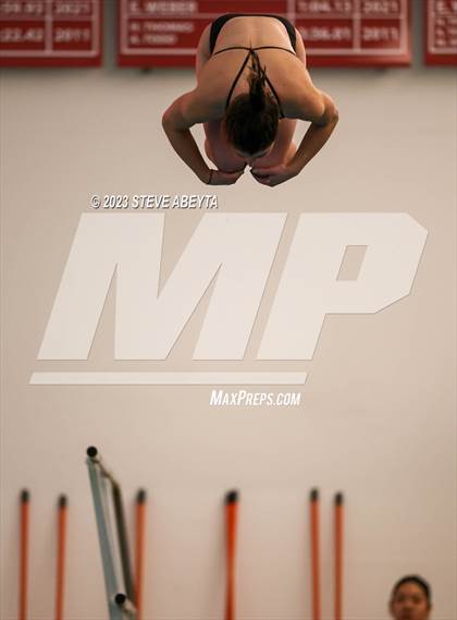 Thumbnail 1 in Chaparral @ Regis Jesuit photogallery.