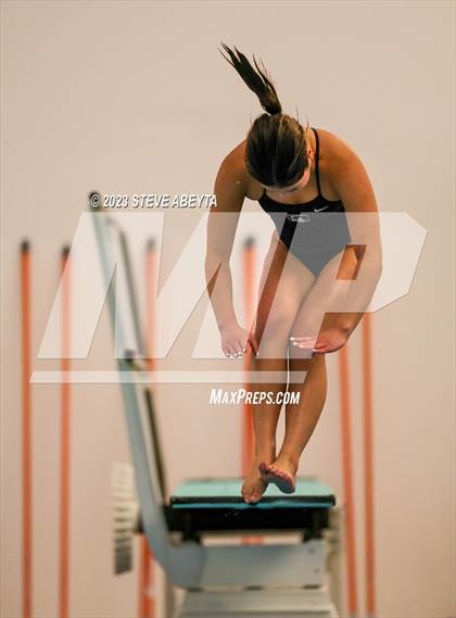 Thumbnail 1 in Chaparral @ Regis Jesuit photogallery.