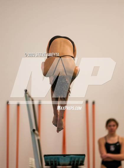 Thumbnail 2 in Chaparral @ Regis Jesuit photogallery.