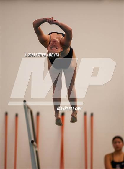 Thumbnail 1 in Chaparral @ Regis Jesuit photogallery.