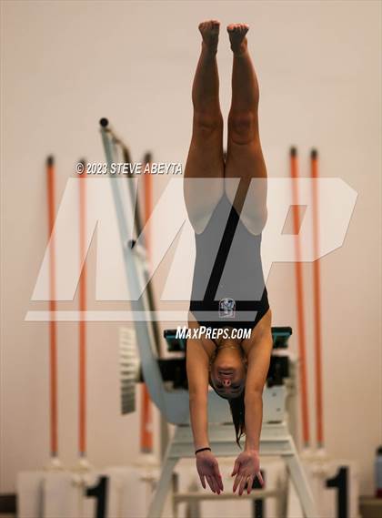 Thumbnail 1 in Chaparral @ Regis Jesuit photogallery.