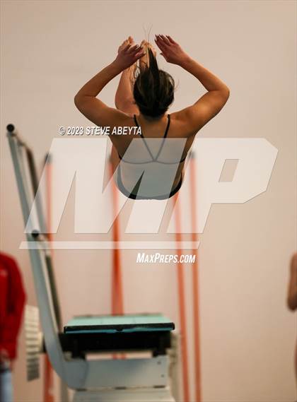 Thumbnail 2 in Chaparral @ Regis Jesuit photogallery.